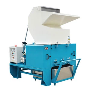 Hogyan lehet karbantartani és kiszolgálni a műanyag zúzót?